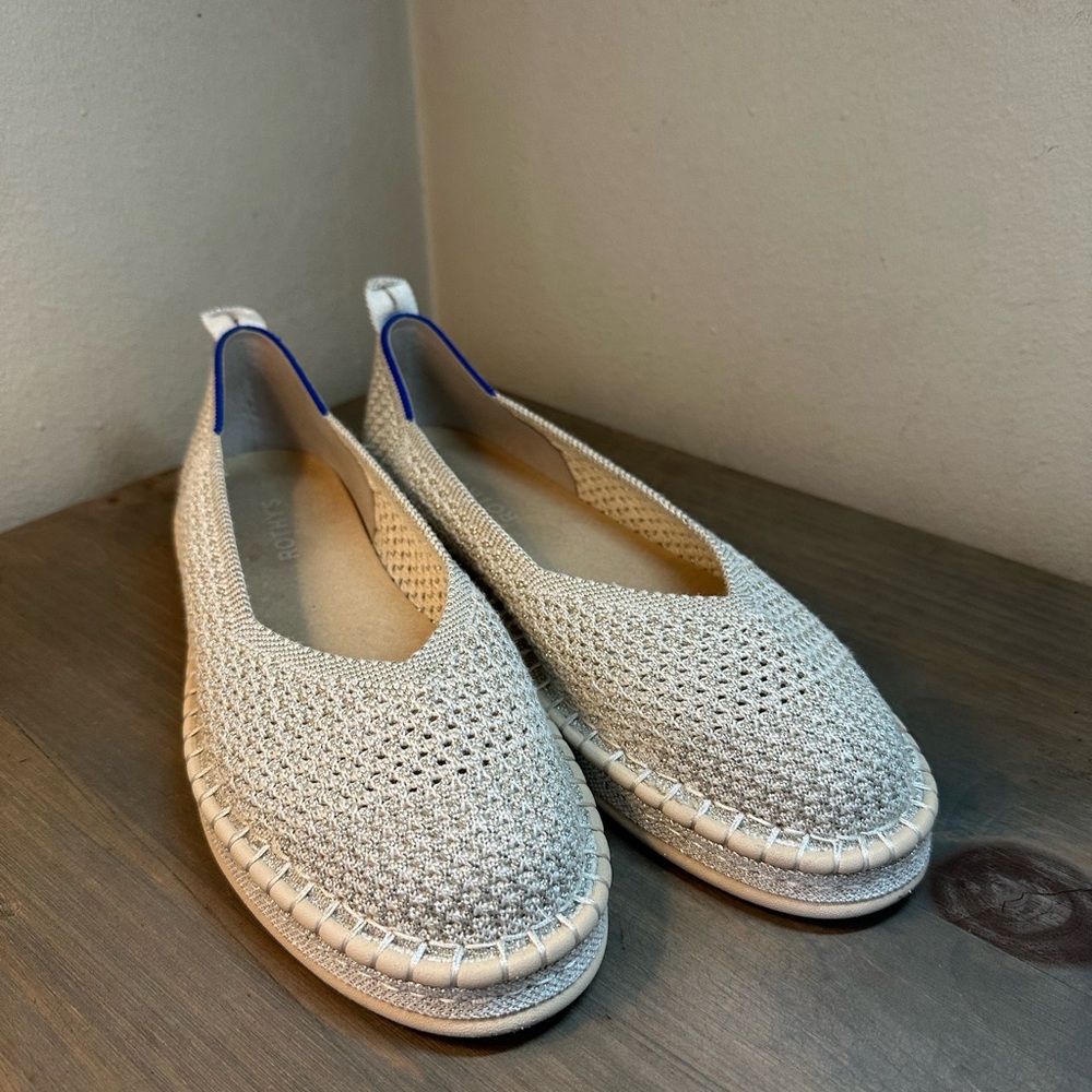 ROTHY’S Espadrille Flats in Metallic Gold/Tan - 10